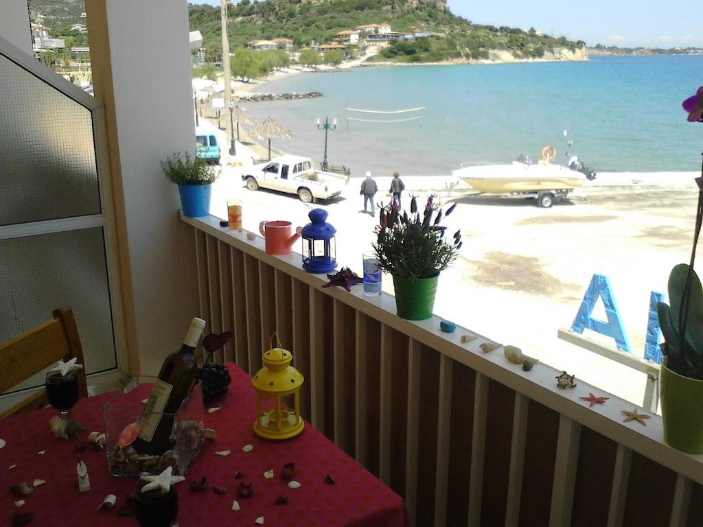 Ocean Breeze Apartment Keri Стая снимка
